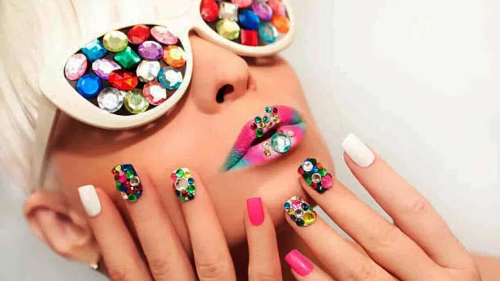 Abstract Nail Art: Express Your Creativity