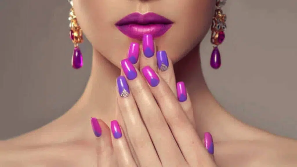 Get Trendy with Short Stiletto Nails