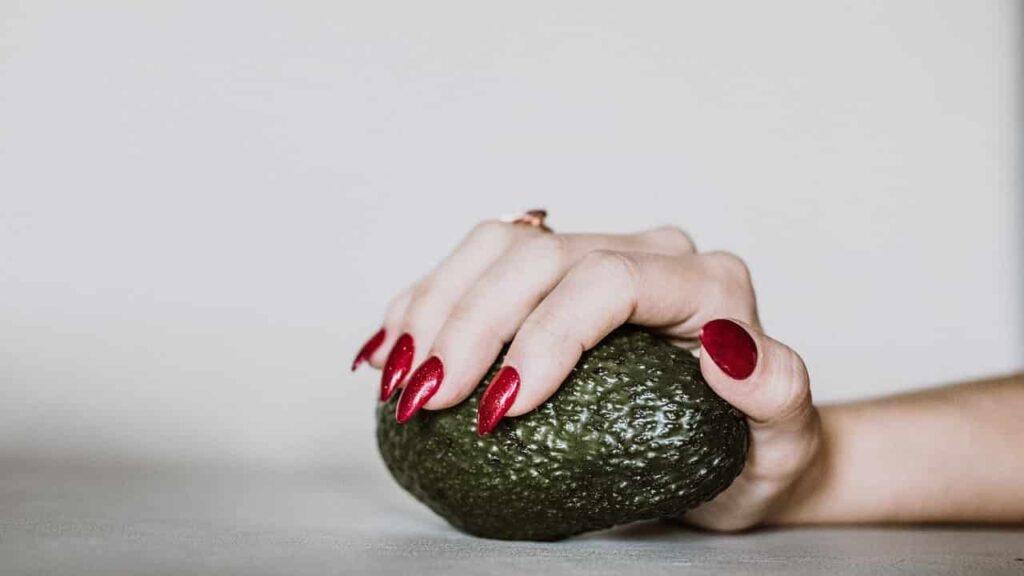 Red Nails: Make a Bold Statement