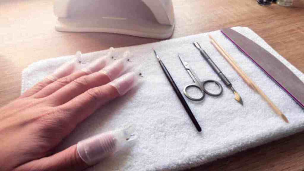 how-to-establish-a-nail-care-routine