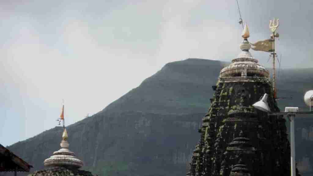 history-of-trimbakeshwar-jyotirlinga-temple-india