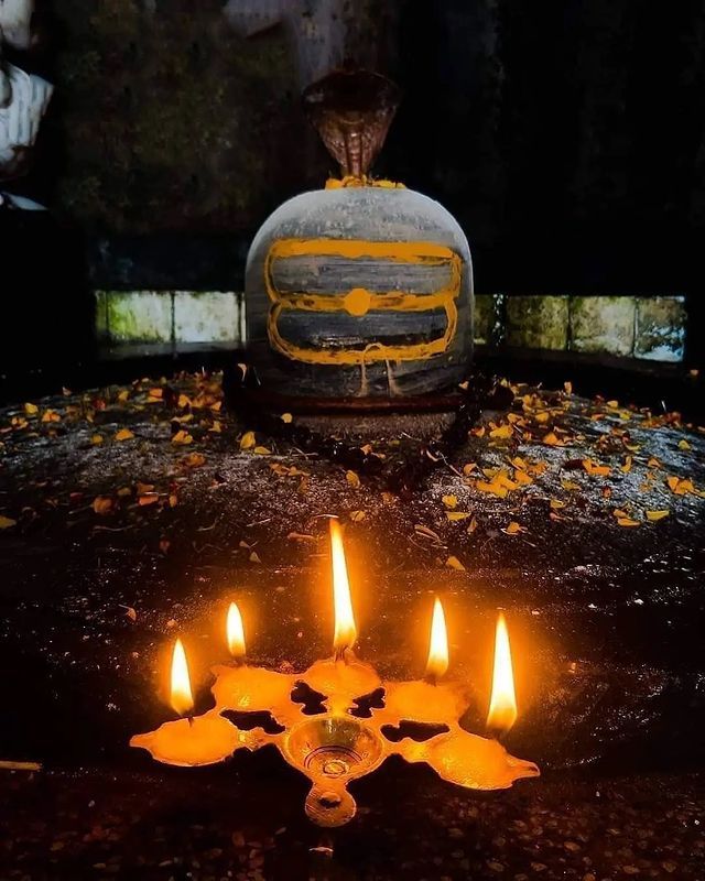 Shivling Puja Image Namo Shivay