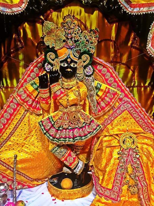 HD Pictures of Banke Bihari Giridhari Ji