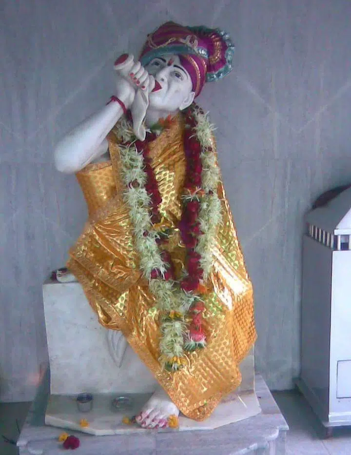 God Gajanan Maharaj Sculpture Image