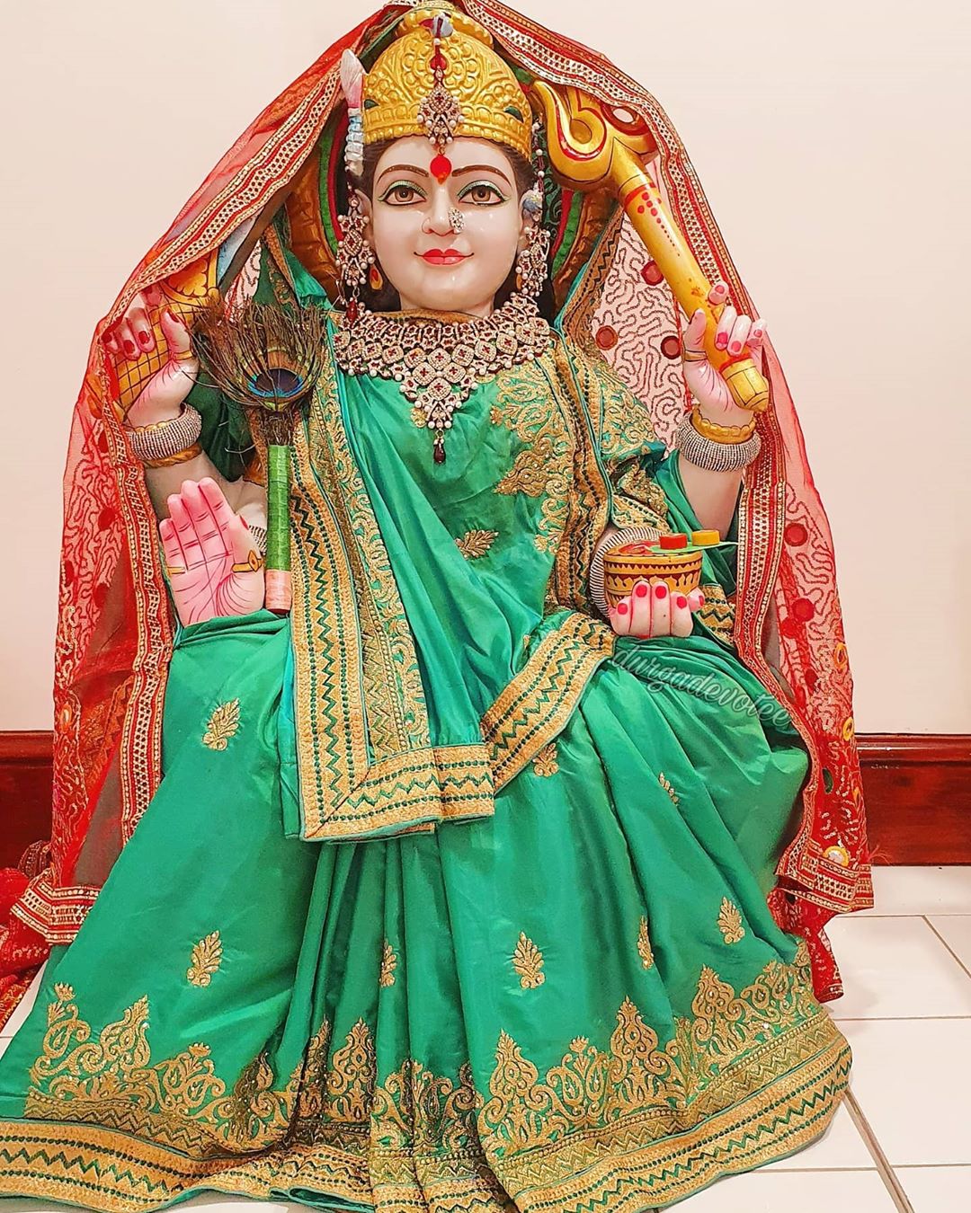 Mata Santoshi Devi HD Maa Pics